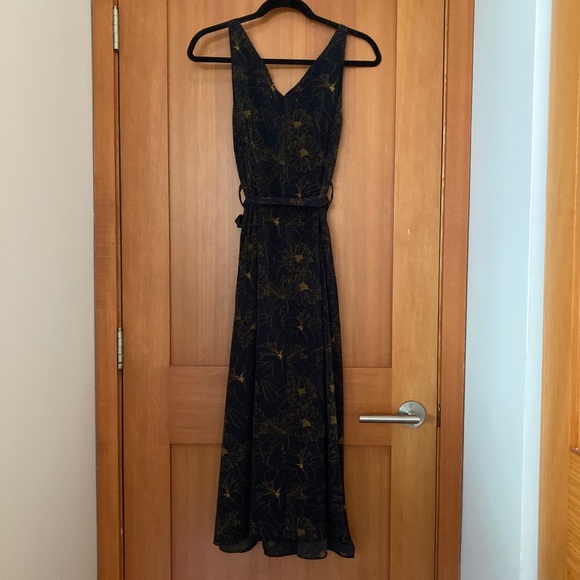 Bishop + Young - Double V-Neck Belted Maxi In Navy Size XS - Picture 3 of 8